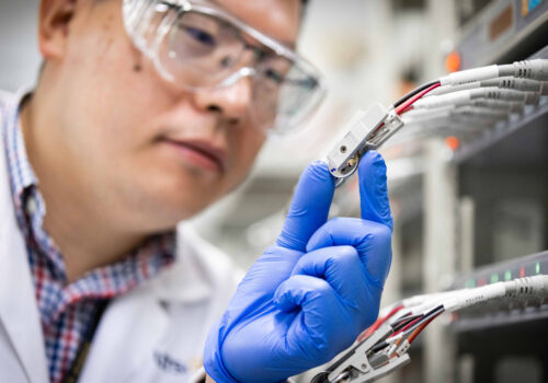 悉尼科技大学10位学者入选2025年“全球高被引科学家”